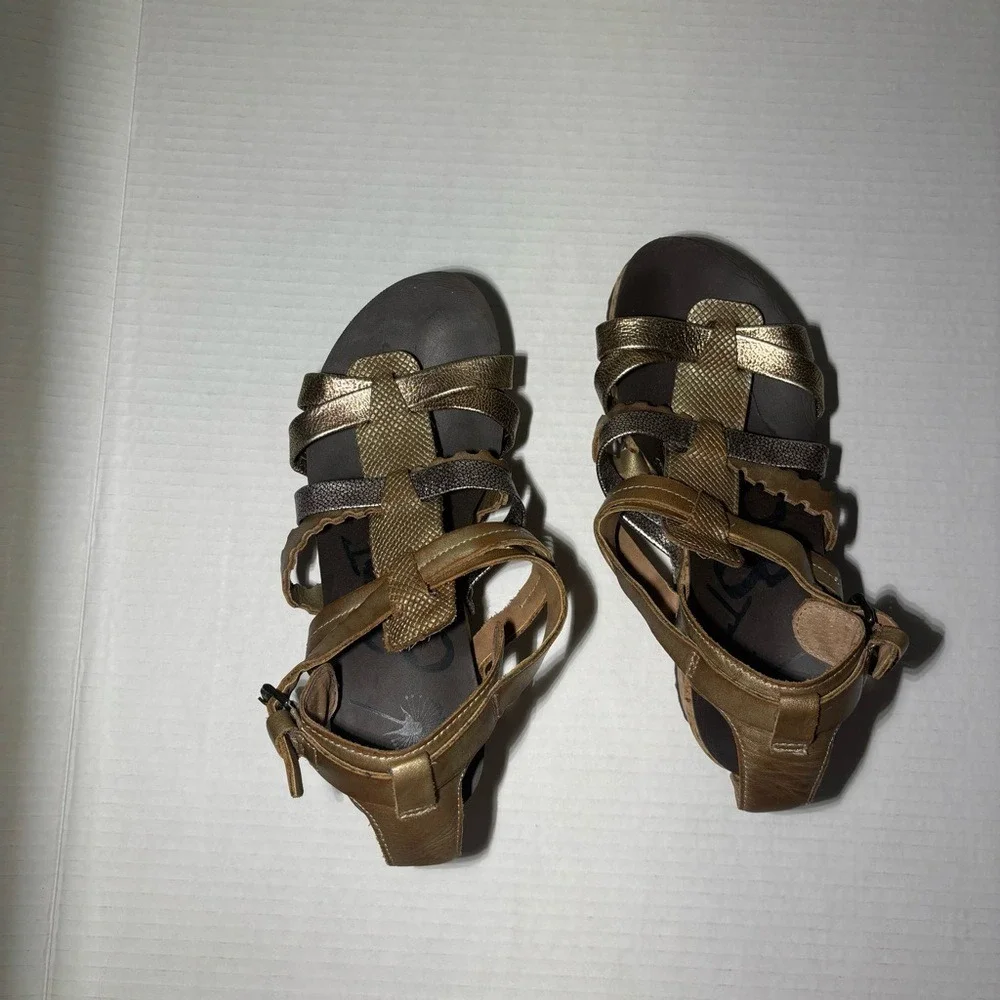 OTBT Storm Gold and Brown Wedges with‎ Crisscross Straps